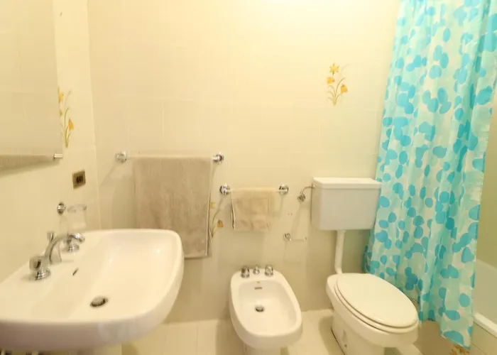 Casa Rita 2 6 Posti בית נופש