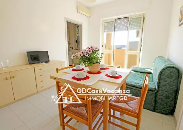 Casa Rita 2 6 Posti Holiday home